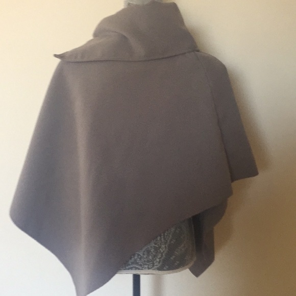 Infiniti Cape jacket - Picture 6 of 8